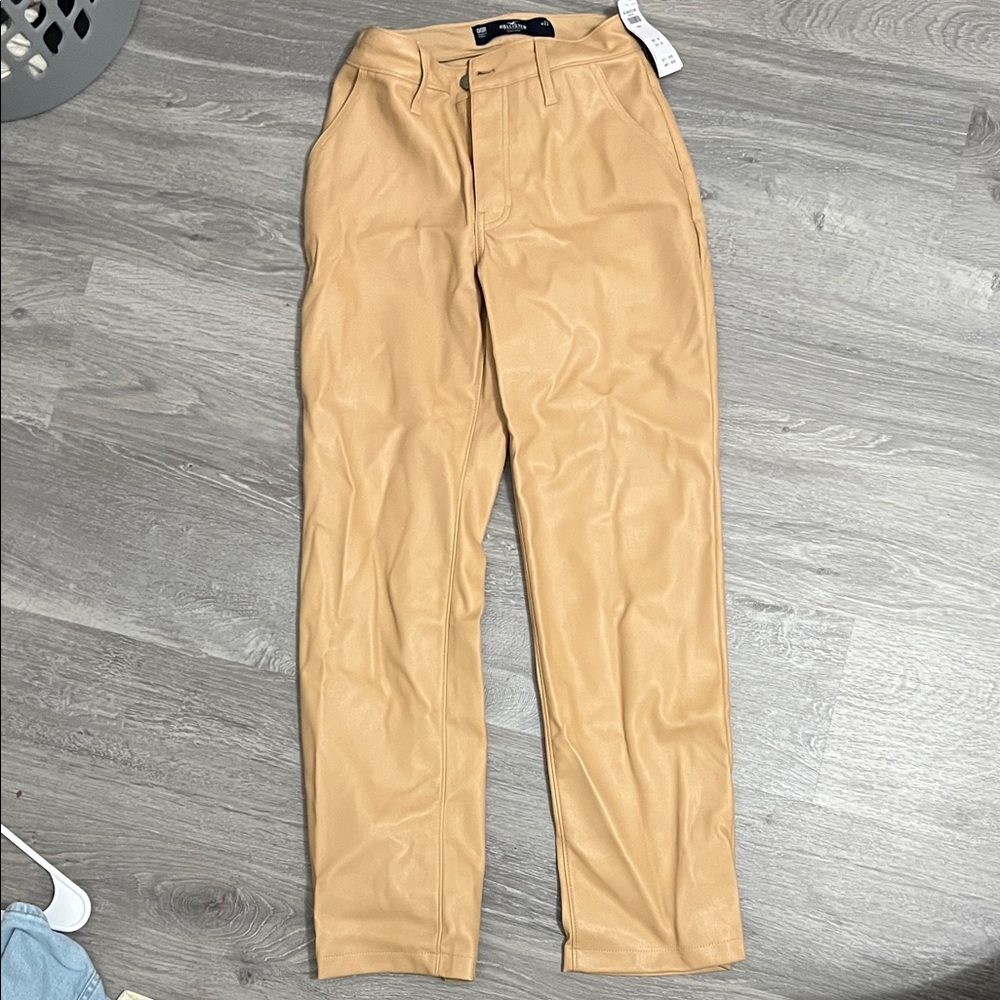 Hollister Men's Khaki Chinos